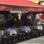 New Central Nice Sea Down Town