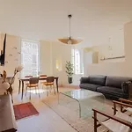 Le Charme De L'ancien, Renove - - 4 Personnes Apartment *