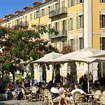Moderne, 2 Chambres, 6 Couchages, Easy Check-in Apartment *