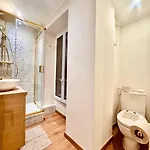 Cozy In The Heart Of - 3 To 4 People