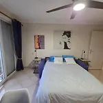 Renoir Seaside Apartment