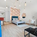 Nice Renting - 2 Massena - Luxury Loft - Balcony Massena Square View - Aircon