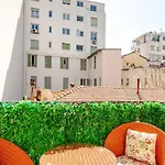 Luxe Apartment *
