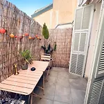 Studio Cocooning Avec Terrasse Au Calme Quartier Les Musiciens Mer A 7 Minutes A Pieds