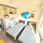 Appartement 3 Pieces Avec Parking A Nice Chez David