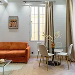 Charme Et Modernite Au Coeur Du Vieux Apartment