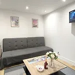 Apartment Port Et Vieux Direct From Airport By Tramway *