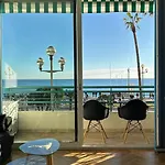Carre D Or Face A La Apartment *