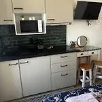 Cosy Studio En Face De La Gare