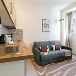 44 Lamartine - 2 Pieces - Centre-ville Apartment *