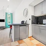 Renting - 2 Massena - Luxury Loft - Balcony Massena Square View - Aircon Apartment Nice