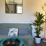 Charming Studio Overlooking A Beautiful Garden