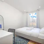 Nice, 3-room Refurbished Near Train Station *