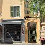 Port Et Vieux Direct From Airport By Tramway Apartment
