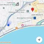 Beautiful Carre D\'Or Studio