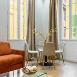 Charme Et Modernite Au Coeur Du Vieux Apartment