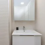 Nice, 3-room Refurbished Near Train Station Apartment *