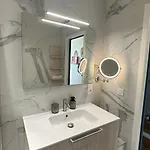 Apartment Carre D Or Face A La Nice