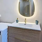 2p Neuf Avec Terrasse, Proche Apartment
