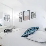 Studio Duplex Carre D\'Or