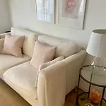 Beautiful View Walking Distance From The Center