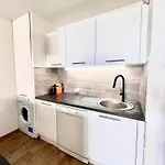 Apartment Peaceful In With Terrace, Parking Nice