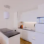 Apartment Peaceful In With Terrace, Parking *