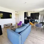 Comfort And Relaxation And Swimming Pool Apartment *