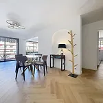 Appartement Chic Avec Balcon Carre D Or Nice