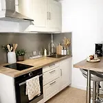 Calif52 Appartement Avec Terrasse A 3 Min De La Plage,1Min Tram