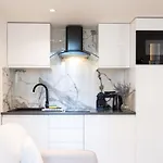 Duplex Moderne Climatise Carre D\'Or