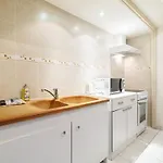 Dolce Vita - 50 Metres De La Promande Des Anglais