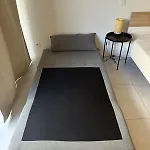 Quiet Modern Studio In The Very Heart Of Nice