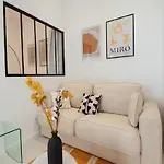 Terrasse En Bord De Mer Promenade Des Anglais