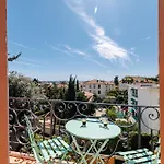 62 Carnot Lot 7 - Appartement Duplex Atypique- Climatise - 2 Chambres