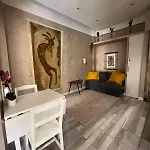 Perfectly Located 1 Bed Apartment - Port Of Nice