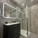 Cozy Apartment In The Heart Of Nice