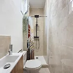 Superbe appartement rénové 1 chambre - Nice Mantega