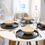 Duplex Moderne Climatise Carre D\'Or