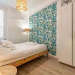 Cozy Apartment A-C 1Br-2P - Nice