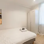 Charming Apartment A-C 1Br-2P - Massena