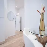 Nid Douillet Au Coeur De Nice Avec Terrasse Et Clim