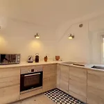 Le Bonaparte - 30 Meters From Place Garibaldi