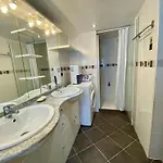 T4 Nice Centre - Close To Shops, Wi-Fi, Ac