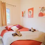 Superbe T3 Tout Confort A Deux Pas Du Tram Et Des Plages