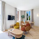 62 Carnot Lot 5 - Appartement Renove - Climatise 2 Chambres Suites