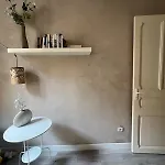 Perfectly Located 1 Bed Apartment - Port Of Nice