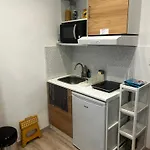 Joli studio rénové vieux Nice