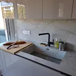 Elegant And Comfortable 3 Room, Beach & Transport Within Walking Distance