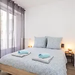 Beautiful 2 Bedrooms Apartment Close To The Sea